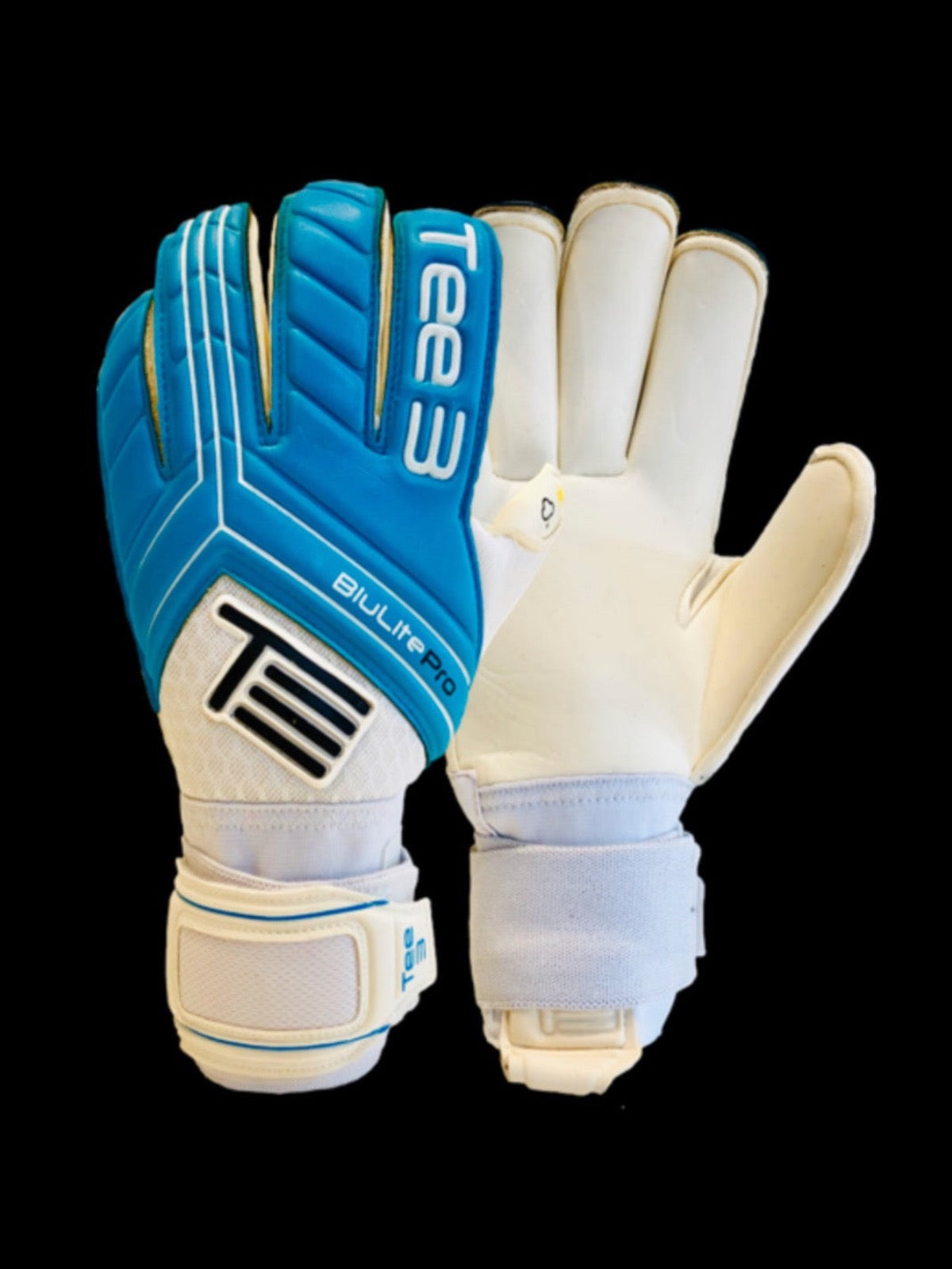 A roll finger goalkeeping glove worn by professional goalkeepers