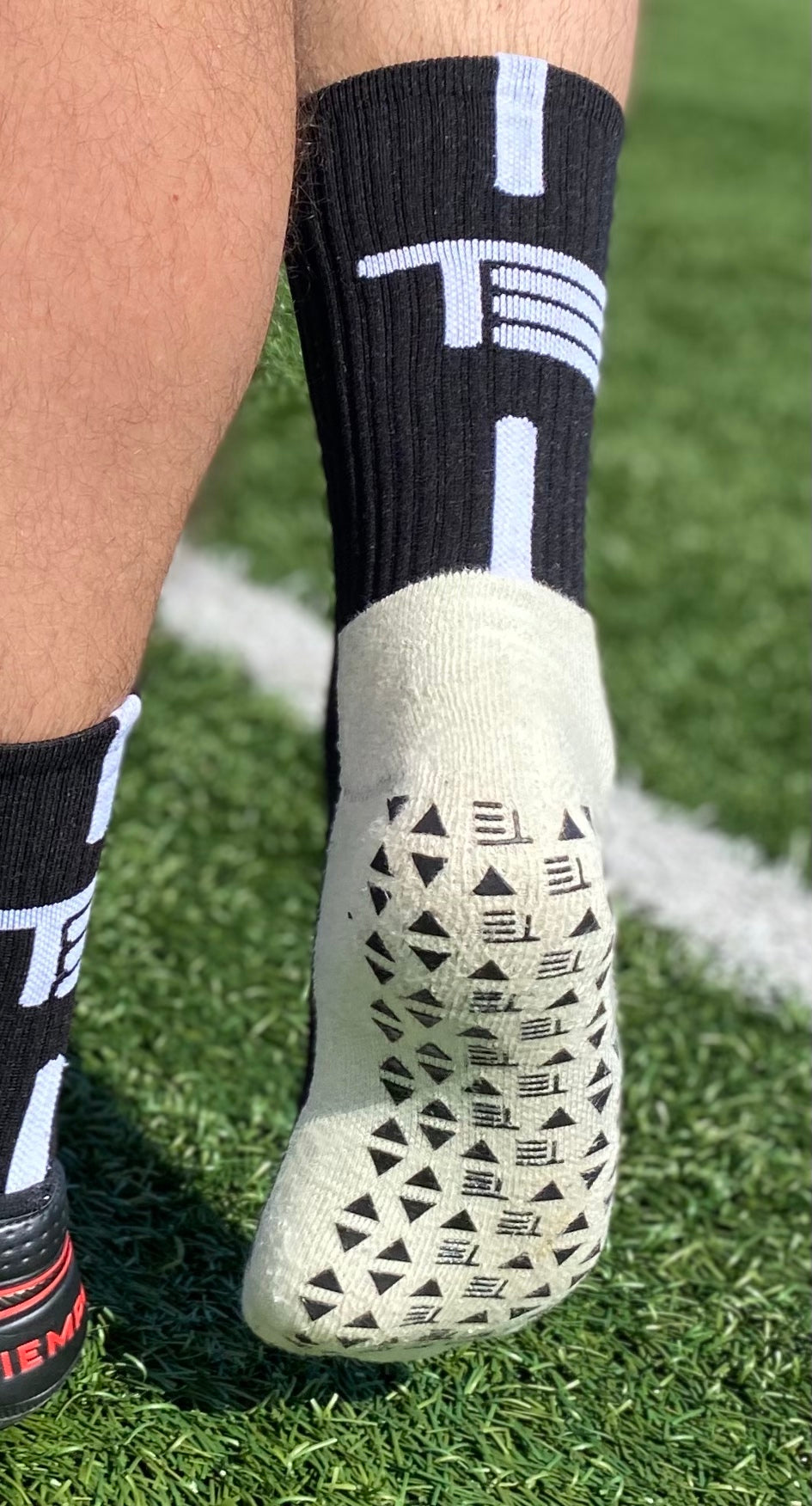 A high performance grip sock designed and worn by professional goalkeepers and soccer players